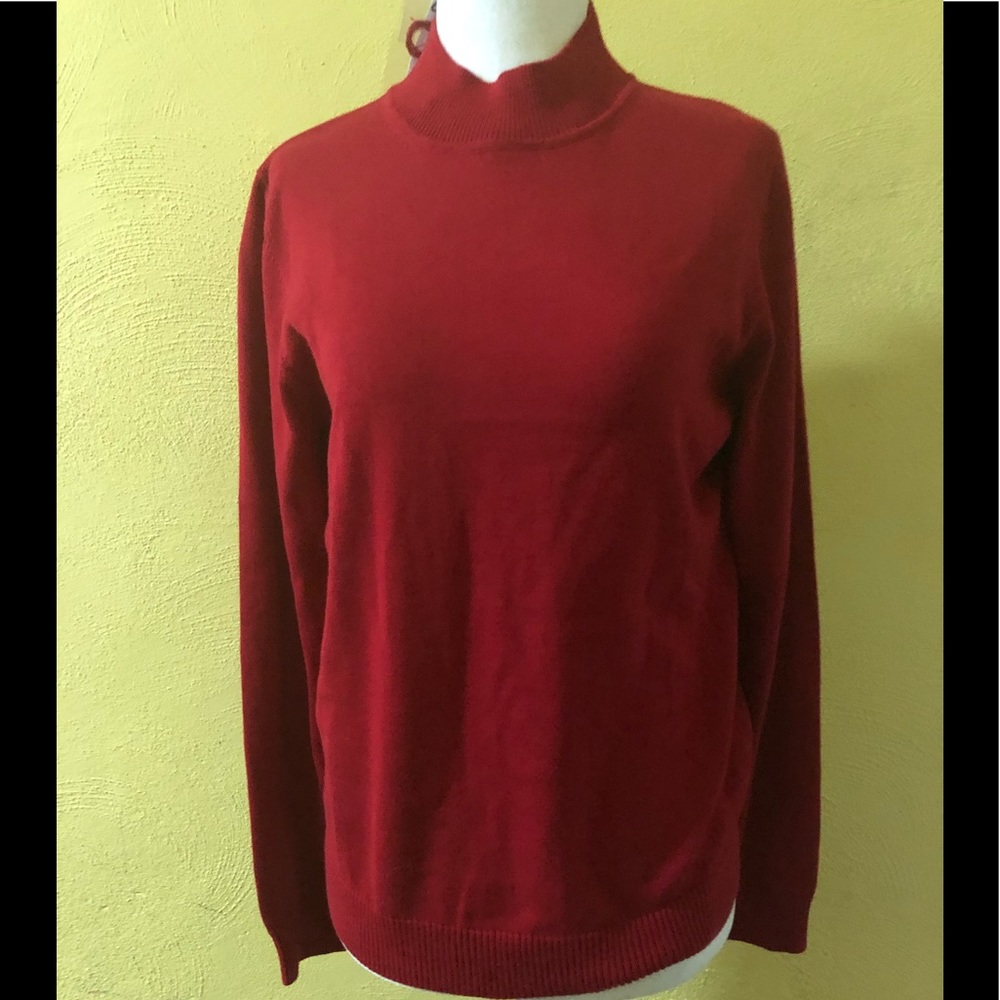 New Woman’s Northern Reflections Red Sweater!